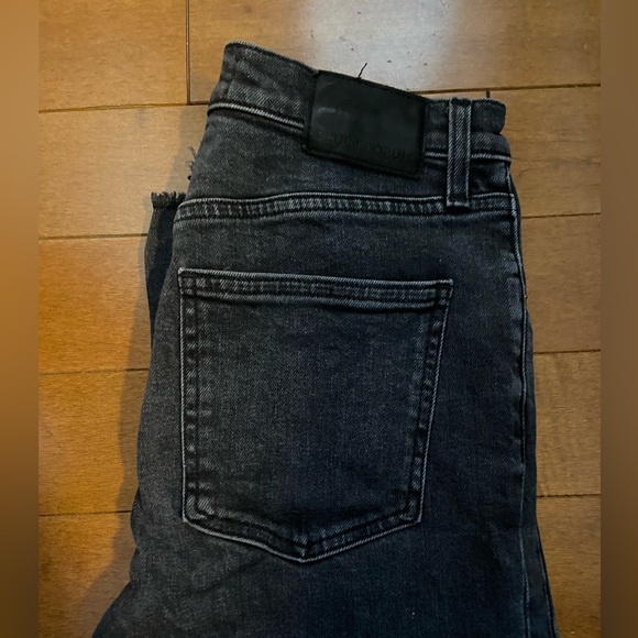 Yoko High Rise Slim Denim Forum Washed black jeans. - Picture 4 of 5